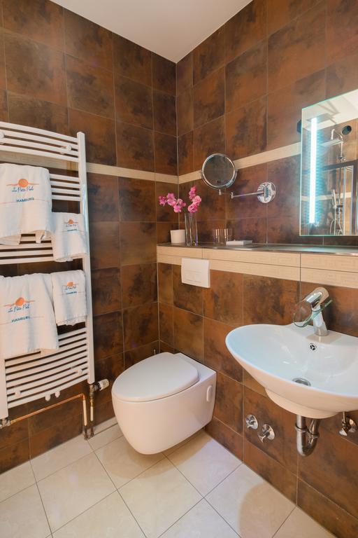 Hotel La Petite Perle Hamburgo Habitación foto